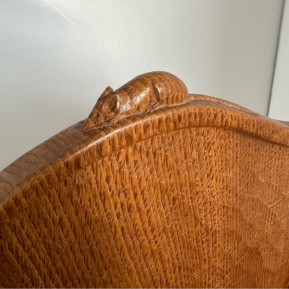 Robert Mouseman Thompson Antique Golden British Oak Kidney Shaped Tea Tray 1960s - Picture 10 of 13